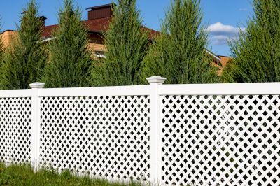 White Pvc Fence Installation in Wilmington, NC