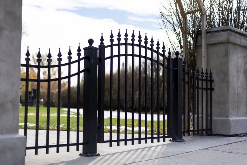 Cost of Pool Fencing — Cost of Pool Fencing