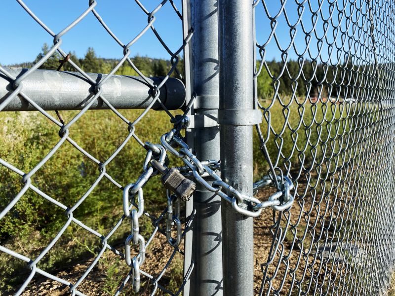 Cost of Pool Fencing — Cost of Pool Fencing