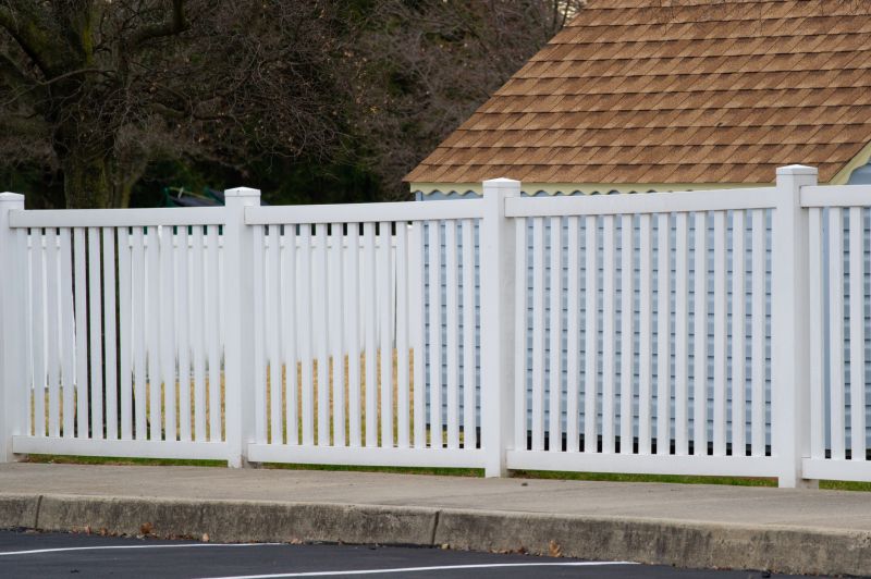 Pvc Privacy Fence Installation in St Louis, MO